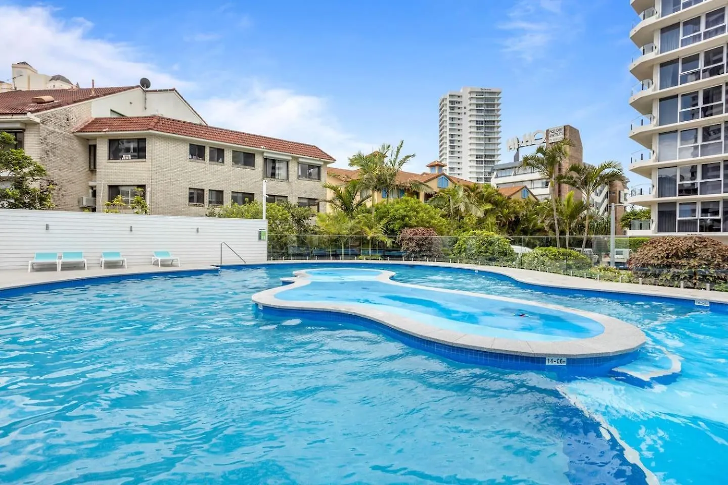 Ocean'S 14Th - Beachfront Resort-Style Living Gold Coast