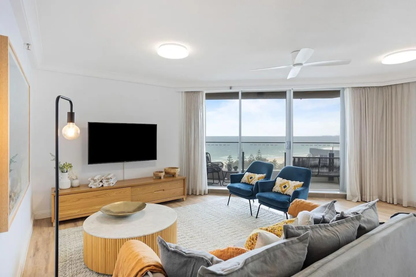 Ocean'S 14Th - Beachfront Resort-Style Living Gold Coast 0*,  Australia